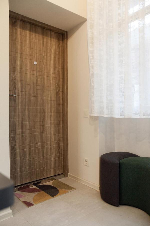 City Center Apartments Lviv Bagian luar foto