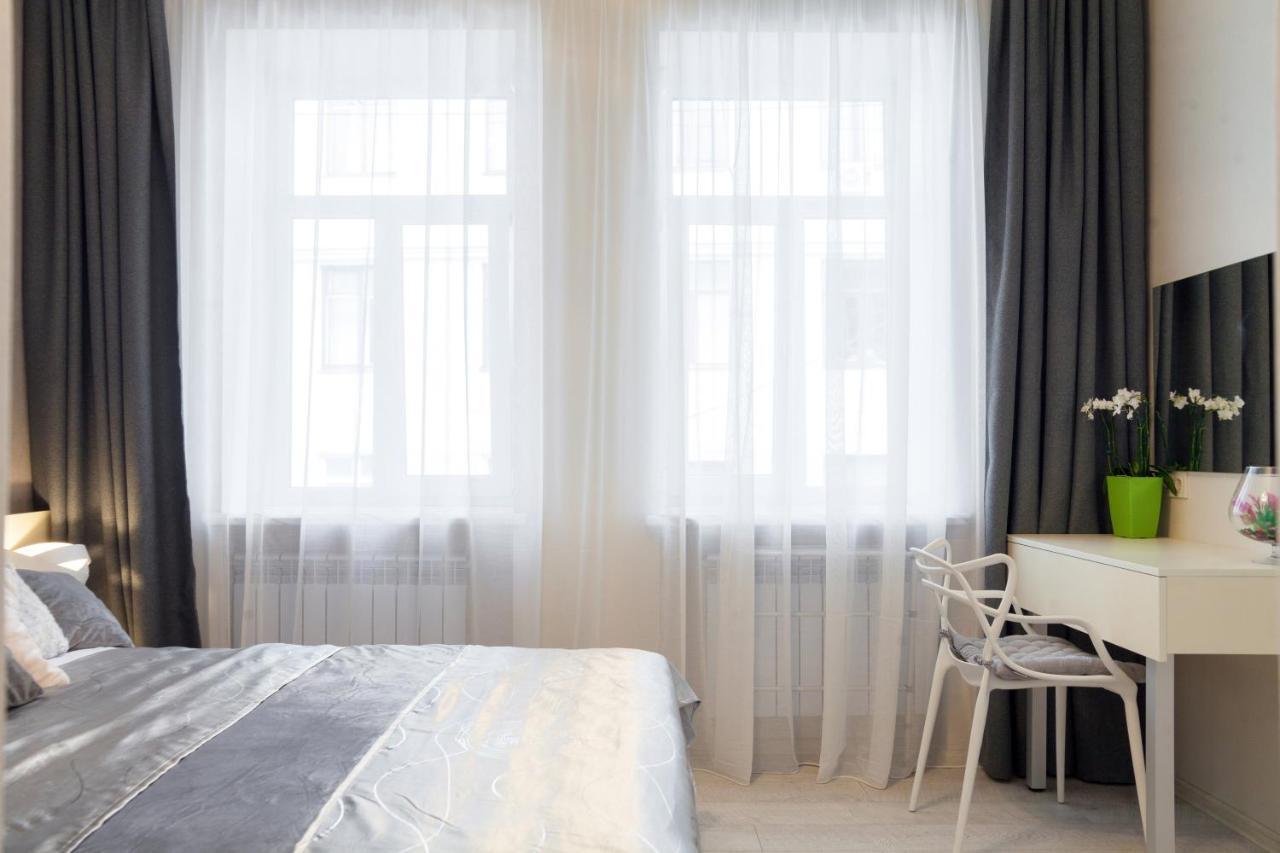 City Center Apartments Lviv Bagian luar foto